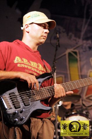 Elijah (D) and The Dubby Conquerors 14. Reggae Jam Festival - Bersenbrueck 08. August 2008 (3).JPG